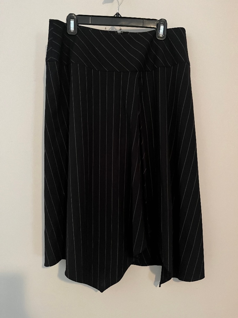 Moda International Skirt Size L
